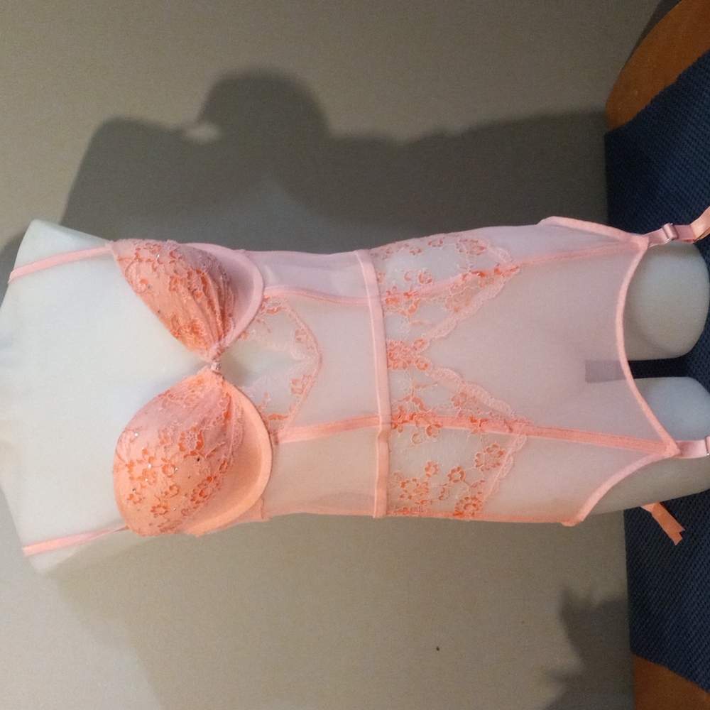 Victoria's Secret intimates